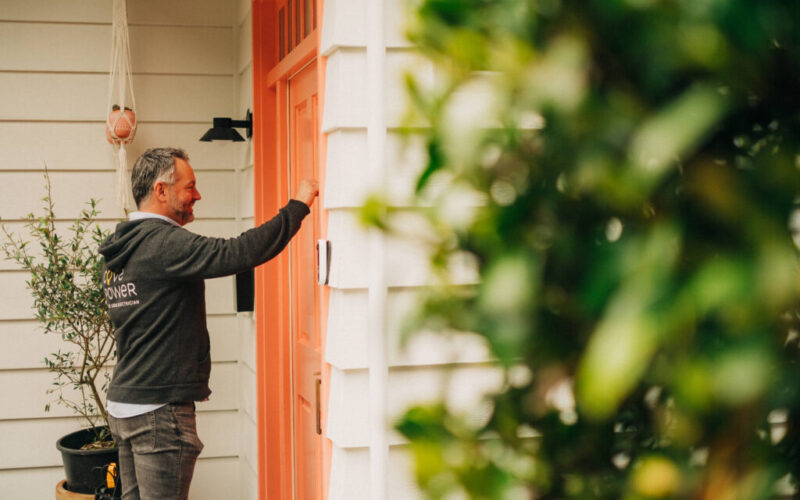 Cove Power Wins 6th Consecutive Readers Choice Award for Favourite Electrician!